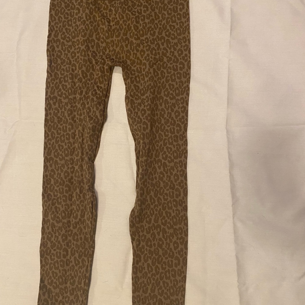 Nikibiki Brown Leopard Print Leggings